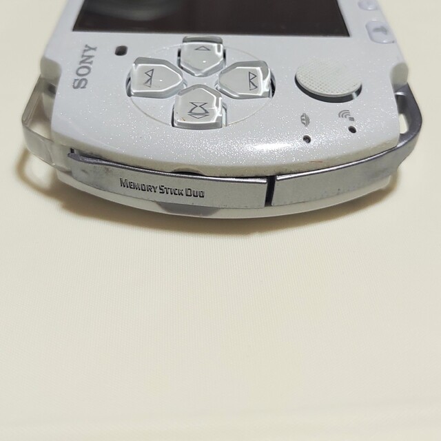PSP 3000 本体 ホワイト 1