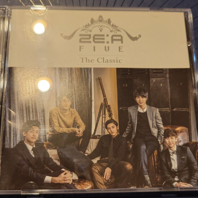ZE:A FIVE 「The Classic」３ セット エンタメ/ホビーのCD(K-POP/アジア)の商品写真