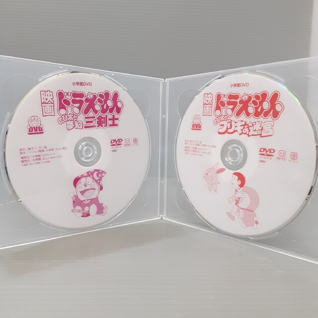 映画ドラえもん DVD4本セット(ディスクのみ)の通販 by シネマDE堂's ...