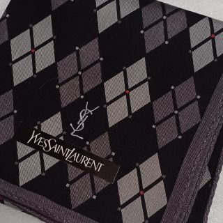 イヴサンローラン(Yves Saint Laurent)の値下げ📌イヴサンローラン☆大判ハンカチ(ハンカチ)