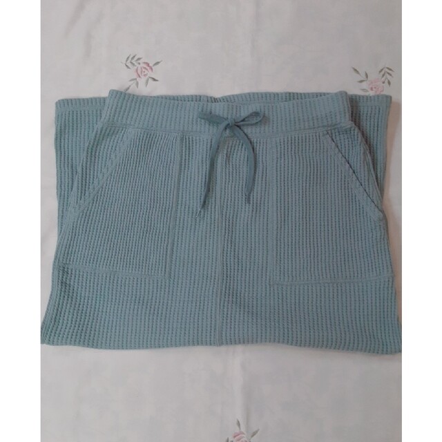 GU(ジーユー)のGU♡ニットロングスカート　ワッフル素材　春夏　サックスブルー　XLサイズ レディースのスカート(ロングスカート)の商品写真