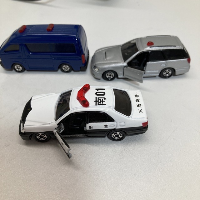 Takara Tomy(タカラトミー)のトミカ　警察車両セット キッズ/ベビー/マタニティのおもちゃ(電車のおもちゃ/車)の商品写真