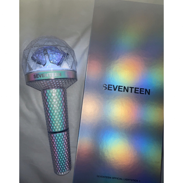 SEVENTEEN(セブンティーン)のseventeen  ペンライト　カラット棒　ver.2 チケットの音楽(K-POP/アジア)の商品写真