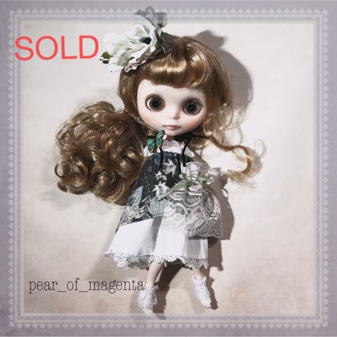 ブライスSOLD ♡ブライス　アイシードール　アウトフィット　ワンピース　エプロン