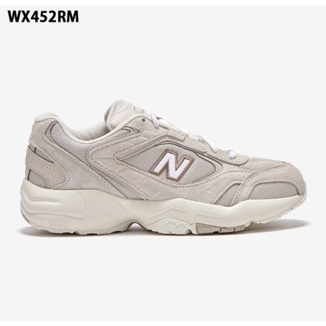 New Balance(ニューバランス)の ニューバランス452 NEW BALANCE WX452RM ベージュ　完売品 レディースの靴/シューズ(スニーカー)の商品写真