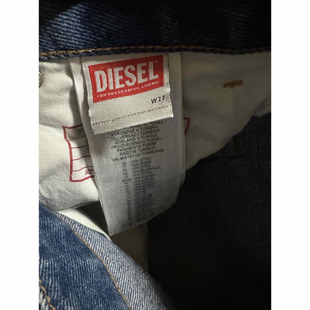 DIESEL(ディーゼル)のDIESEL ストレートジーンズ レディースのパンツ(デニム/ジーンズ)の商品写真