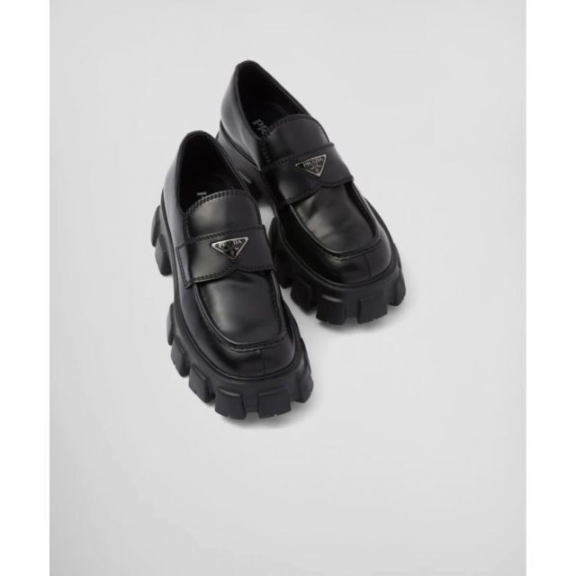 PRADA - PRADA プラダ モノリス ブラッシュドレザー ローファーSIZE41