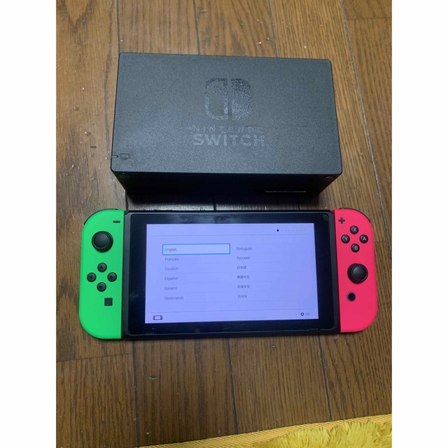 Nintendo Switch(ニンテンドースイッチ)のNintendo Switch 旧型モデル フルセット エンタメ/ホビーのゲームソフト/ゲーム機本体(家庭用ゲーム機本体)の商品写真