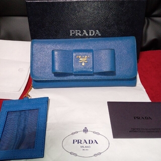 プラダ(PRADA)の#プラダ　財布　リボン　ブルー(財布)