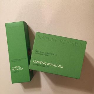 ネイチャーリパブリック(NATURE REPUBLIC)のネイチャーリパブリック ジンセン ロイヤルシルク ウォータリークリーム セット(美容液)