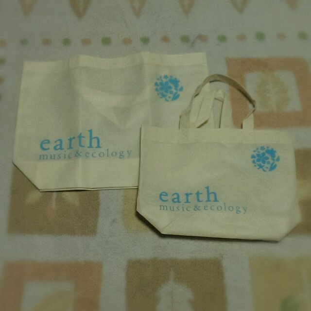 earth music & ecology(アースミュージックアンドエコロジー)のアース＊ショッパー レディースのバッグ(ショップ袋)の商品写真