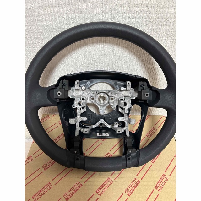 【新品未使用】トヨタ プリウス 30系 純正ステアリング | フリマアプリ ラクマ 【新品未使用】トヨタ プリウス 30系 純正ステアリング