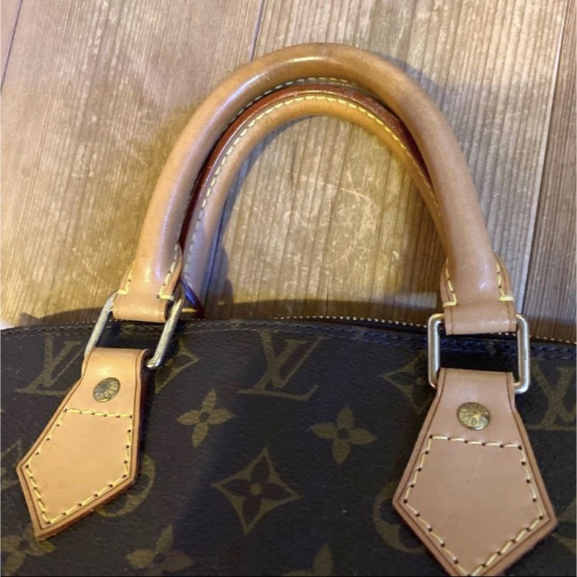 LOUIS VUITTON アルマ 8