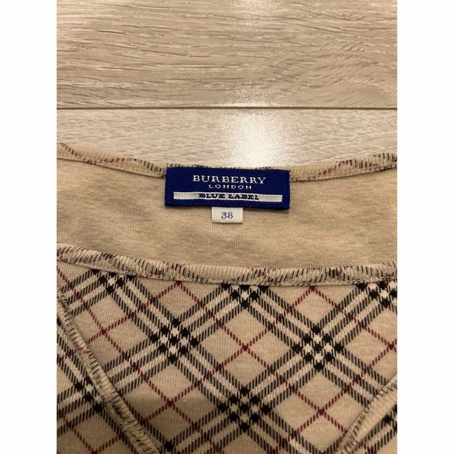 BURBERRY BLUE LABEL(バーバリーブルーレーベル)のバーバリーブルーレーベル　チェック　七分丈トップス　38 レディースのトップス(シャツ/ブラウス(長袖/七分))の商品写真