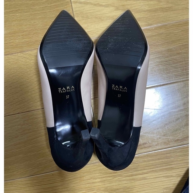 ZARA(ザラ)のzaraバイカラーパンプス レディースの靴/シューズ(ローファー/革靴)の商品写真