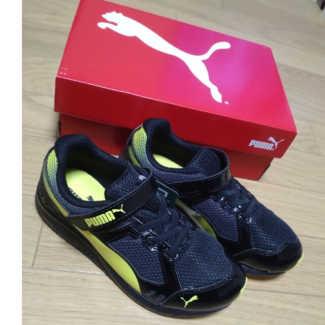 PUMA(プーマ)のPUMA　モンスタースピードV3 キッズ/ベビー/マタニティのキッズ靴/シューズ(15cm~)(スニーカー)の商品写真