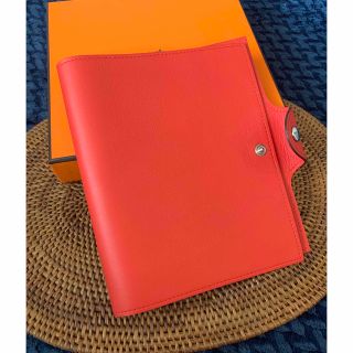 エルメス(Hermes)の【新品未使用】HERMES ユリスPM ノートカバー ルージュトマト(手帳)