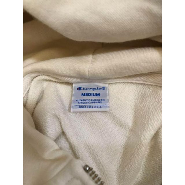 Champion(チャンピオン)の美品　チャンピオン　champion  ホワイトレディースジップアップパーカーM レディースのトップス(パーカー)の商品写真