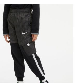 ナイキ(NIKE)のナイキ　170 新品　パンツ(パンツ/スパッツ)