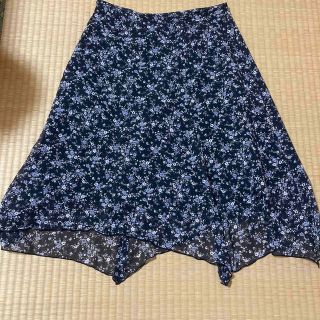 コムサイズム(COMME CA ISM)のCOMME CA ISM（コムサイズム）　花柄　シフォンスカート(ひざ丈スカート)