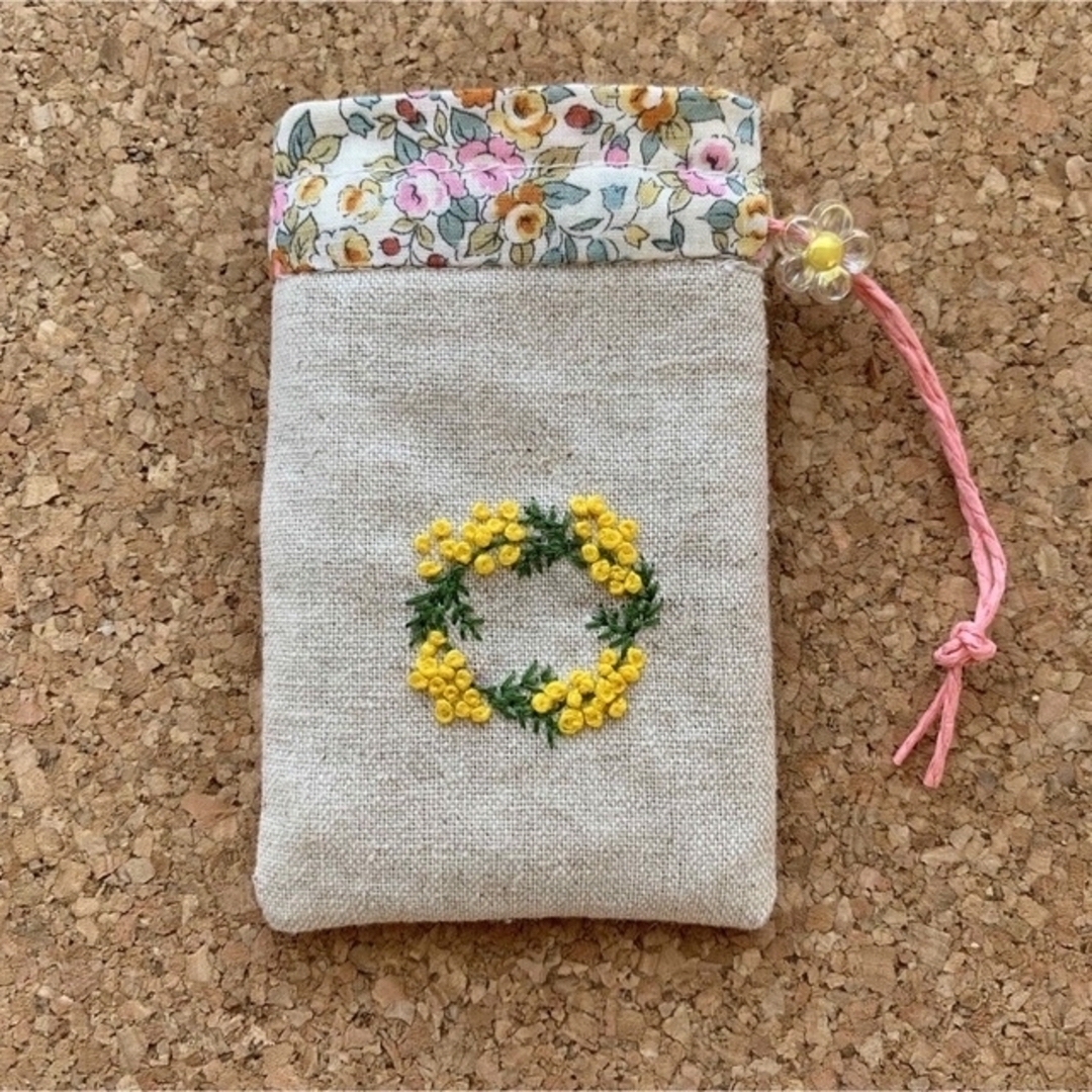 ミモザ刺繍入 ラベンダーポプリサシェ 香り袋 お守り袋 ハンドメイド ...
