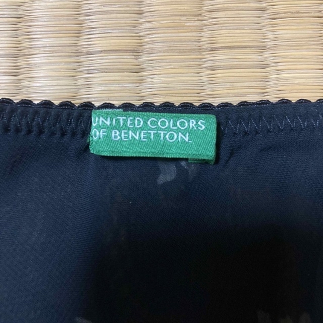 UNITED COLORS OF BENETTON.(ユナイテッドカラーズオブベネトン)のベネトン　シフォンスカート　花柄　モノクロ レディースのスカート(ひざ丈スカート)の商品写真