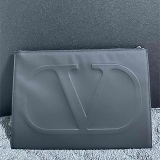 ヴァレンティノ(VALENTINO)のヴァレンティノ　PCケース/セカンドバック(セカンドバッグ/クラッチバッグ)