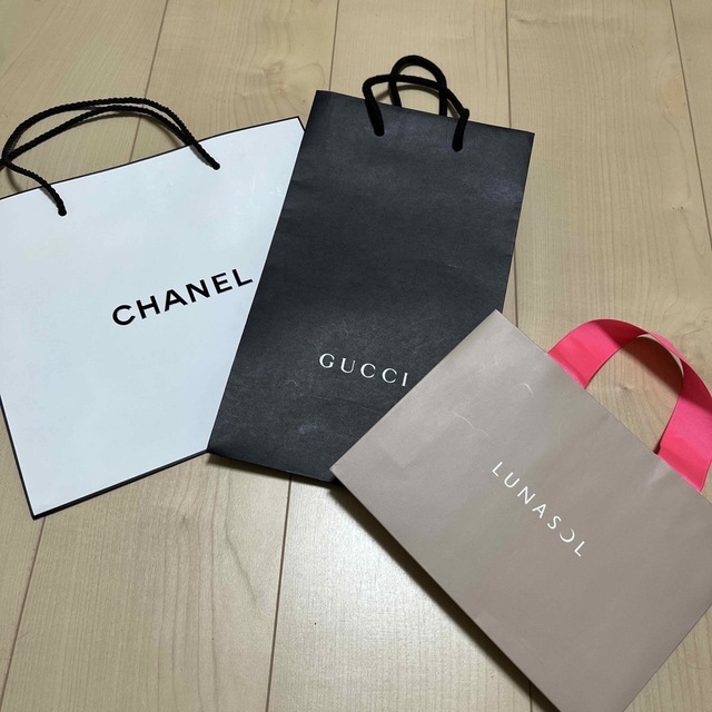 CHANEL(シャネル)のCHANEL ★GUCCI★ルナソル　ショッパー　まとめて レディースのバッグ(ショップ袋)の商品写真