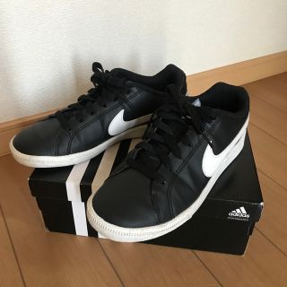 ナイキ(NIKE)のNIKE コートロイヤル(スニーカー)