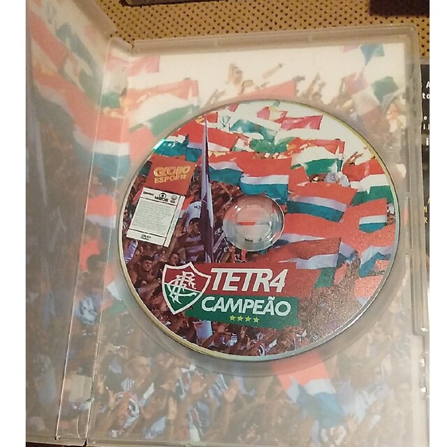 サカキン様専用　輸入盤サッカーDVD　南米ブラジル　フルミネンセ&ペレ エンタメ/ホビーのDVD/ブルーレイ(スポーツ/フィットネス)の商品写真