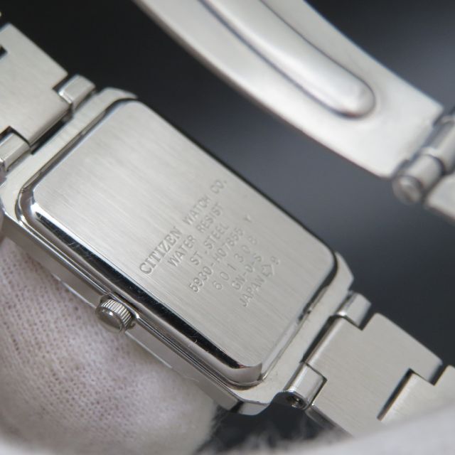 CITIZEN(シチズン)のCITIZEN xC 腕時計 レクタンギュラー 立体風防  レディースのファッション小物(腕時計)の商品写真