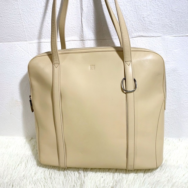 極美品✨LOEWE ロエベ ショルダーバッグ トートバッグ A4可 アナグラム