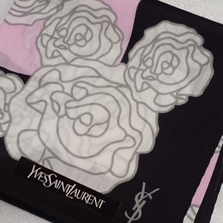 イヴサンローラン(Yves Saint Laurent)の値下げ📌イヴサンローラン☆大判ハンカチ🌹(ハンカチ)