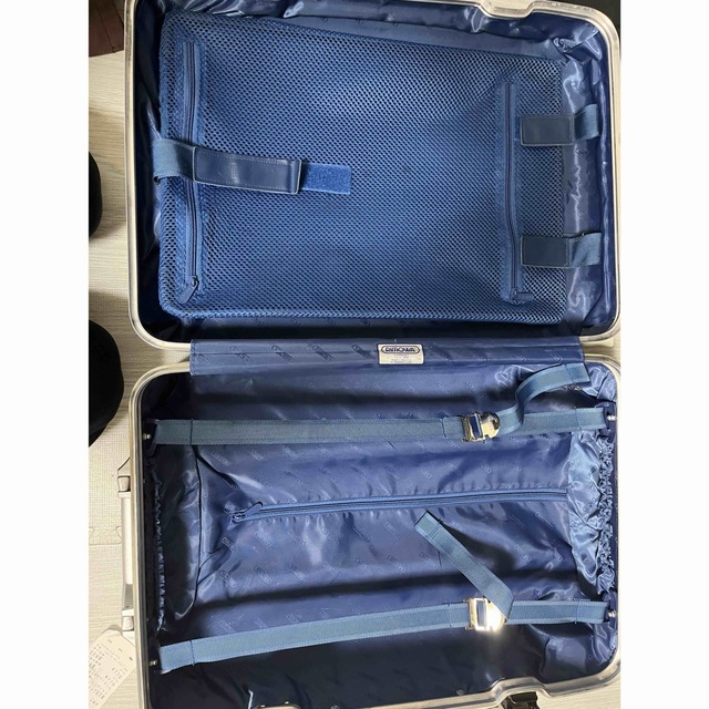 RIMOWA(リモワ)のリモワ 2輪スーツケース トパス  シルバー 54.5cm/35L メンズのバッグ(トラベルバッグ/スーツケース)の商品写真