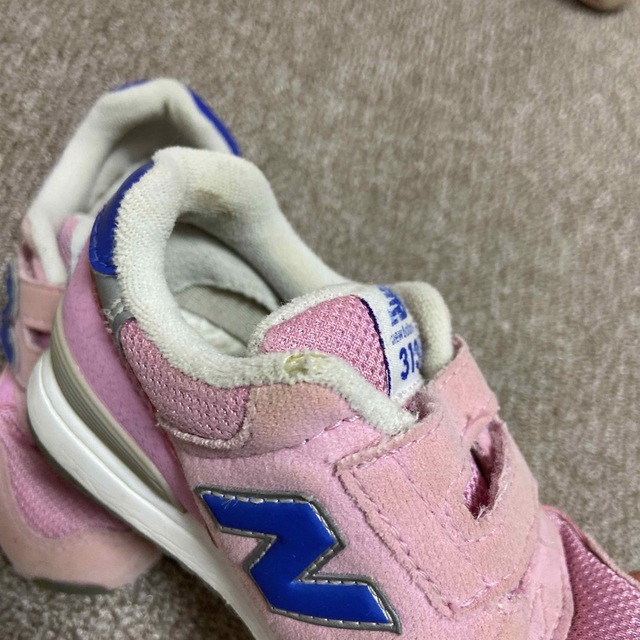 New Balance(ニューバランス)のニューバランス ピンク15.5cm キッズ/ベビー/マタニティのキッズ靴/シューズ(15cm~)(スニーカー)の商品写真