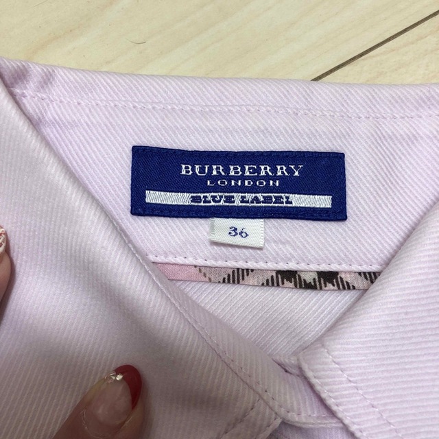 BURBERRY BLUE LABEL(バーバリーブルーレーベル)のBURBERRY BLUE LABEL ブラウス レディースのトップス(シャツ/ブラウス(長袖/七分))の商品写真