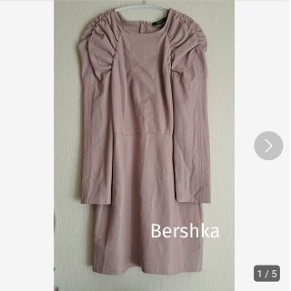 ベルシュカ(Bershka)のBershka ワンピース M 新品未使用(ひざ丈ワンピース)