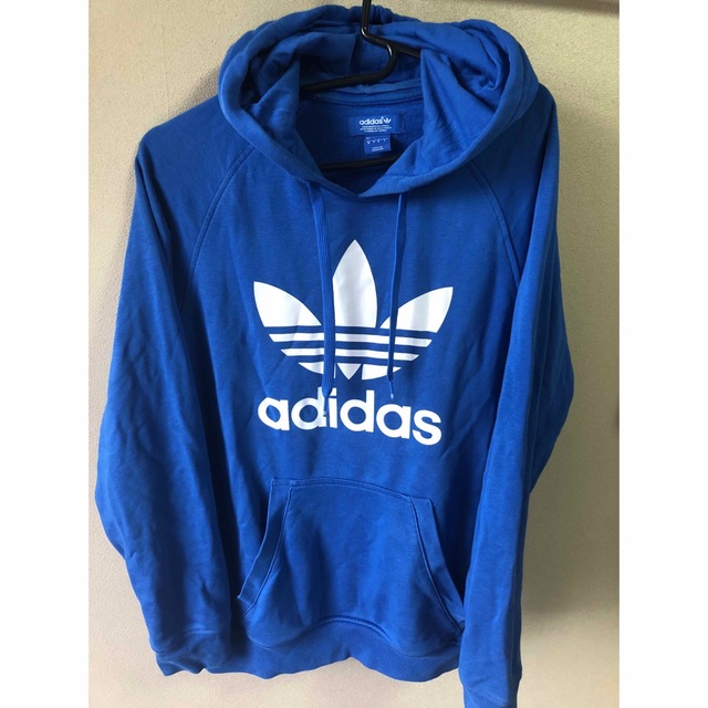 adidas(アディダス)のadidasパーカー レディースのトップス(パーカー)の商品写真