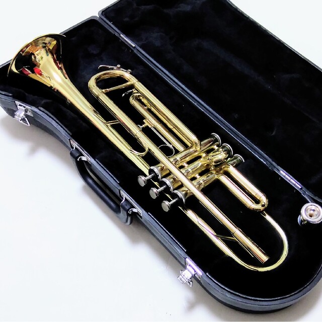 JUPITER JTR-300 B♭トランペット マウスピース(BACH 7C)-