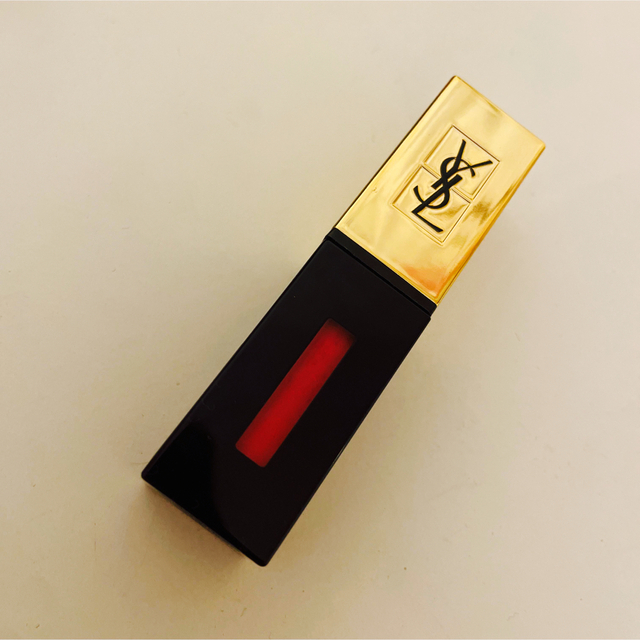 Yves Saint Laurent(イヴサンローラン)のYSL♡ルージュピュールクチュール ヴェルニ No.12 コスメ/美容のベースメイク/化粧品(口紅)の商品写真