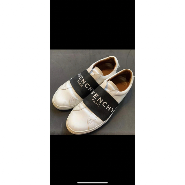 GIVENCHY(ジバンシィ)のジバンシースニーカー メンズの靴/シューズ(スニーカー)の商品写真