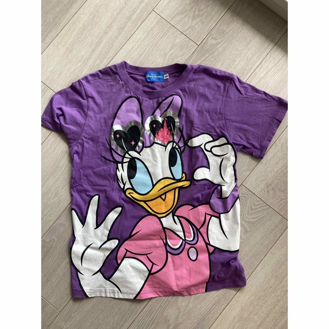 Disney(ディズニー)のディズニー公式Tシャツ　2枚セット キッズ/ベビー/マタニティのキッズ服女の子用(90cm~)(Tシャツ/カットソー)の商品写真