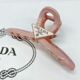 PRADA - プラダ 海外セレクト バンスクリップ ヘアクリップ ヘア