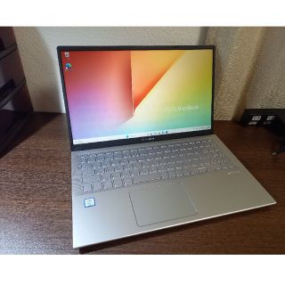 ASUS VivoBook 15 X512FA　中古品(ノートPC)