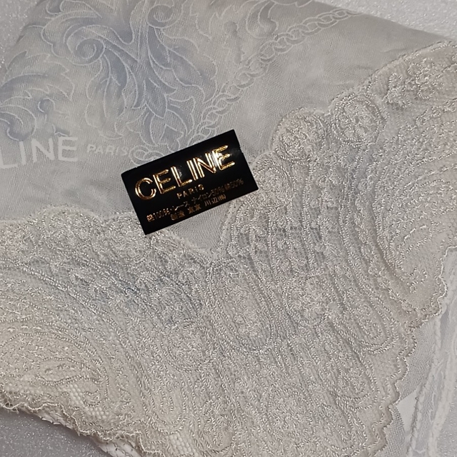 celine(セリーヌ)の値下げ📌【訳あり】セリーヌ☆ハンカチ レディースのファッション小物(ハンカチ)の商品写真