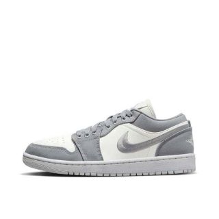 ジョーダン(Jordan Brand（NIKE）)のNike WMNS Air Jordan 1 Low ナイキ ウィメンズ (スニーカー)