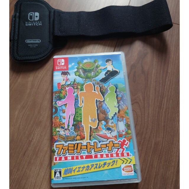 Nintendo Switch(ニンテンドースイッチ)のファミリートレーナー エンタメ/ホビーのゲームソフト/ゲーム機本体(家庭用ゲームソフト)の商品写真