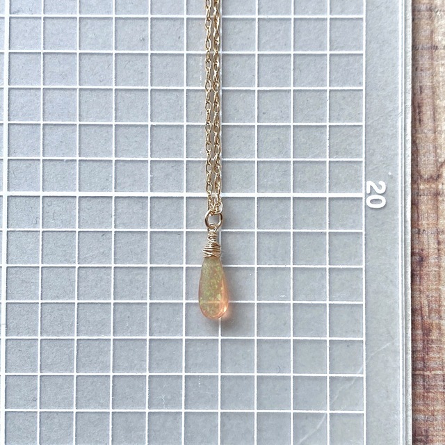 確認用ページ アプリコットカラー 染めオパール 一粒ネックレス 14kgf ハンドメイドのアクセサリー(ネックレス)の商品写真