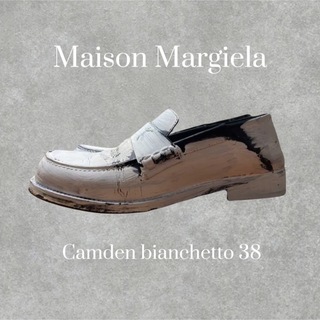 マルタンマルジェラ(Maison Martin Margiela)のメゾンマルジェラ　ペイントローファー　Camden bianchetto 38(ローファー/革靴)