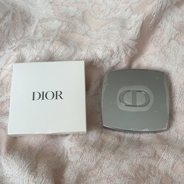 Christian Dior(クリスチャンディオール)のDior♡ノベルティ♡ミラー レディースのファッション小物(ミラー)の商品写真